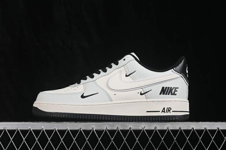 Picture of Air Force 1 _SKUfw24265367284951612fw